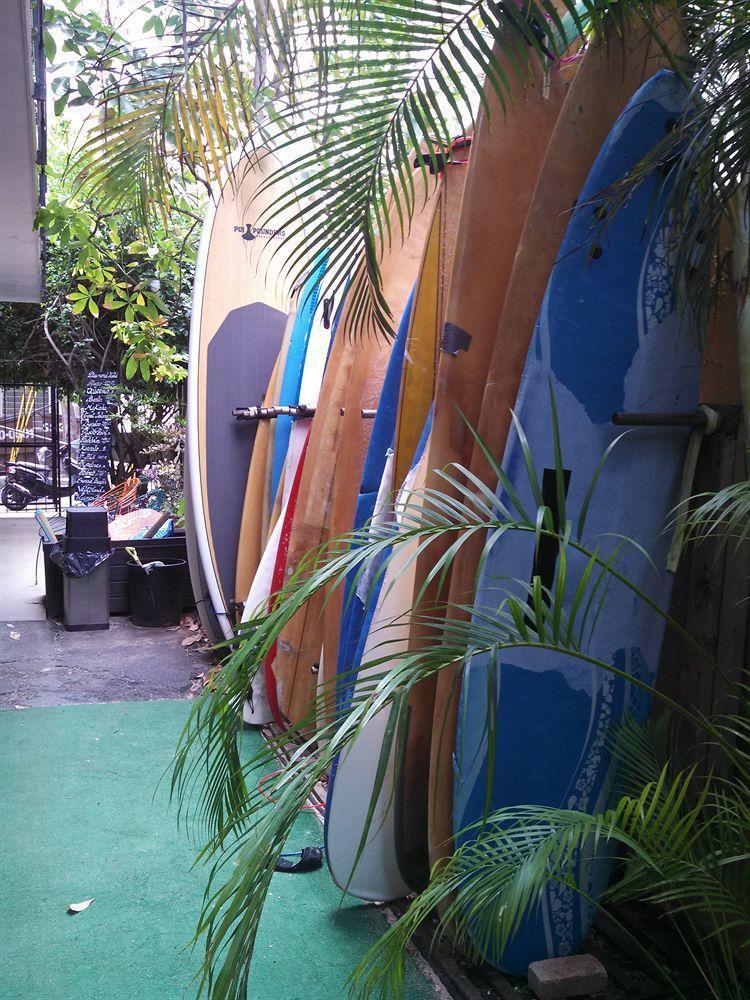 Polynesian Hostel Beach Club Honolulu Exteriör bild